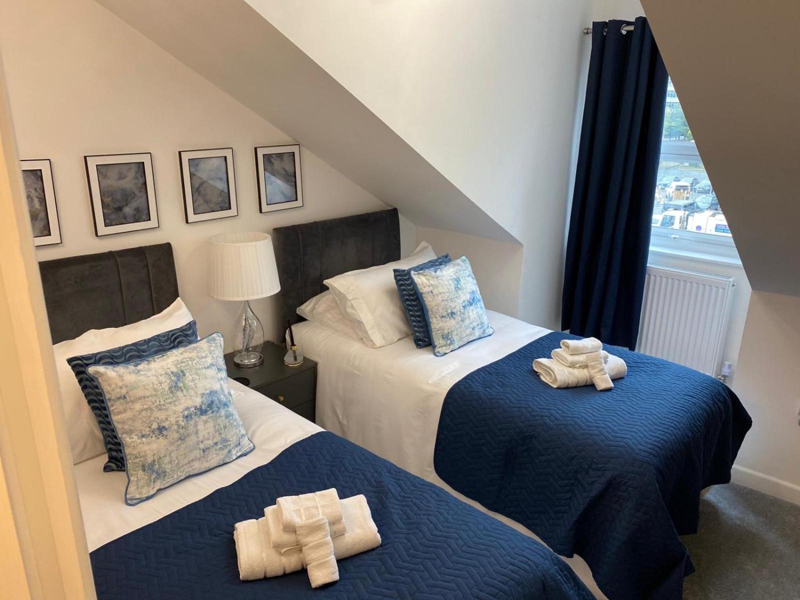 Stylish Apartment In Watford Watford  Eksteriør bilde